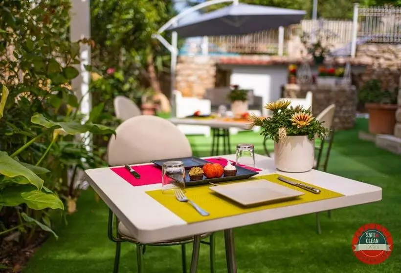 ペンション Villa Vittoria