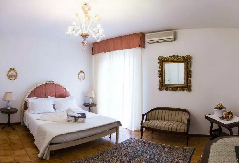 ペンション Villa Vittoria