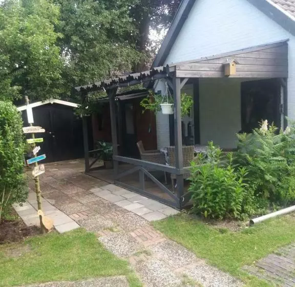 ベッドアンドブレックファースト Gastenverblijf  T Achterhoes