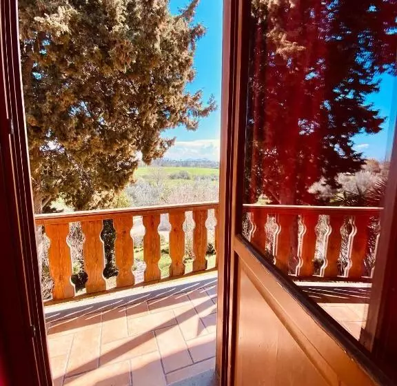 ベッドアンドブレックファースト Poggio Dei Cavalieri