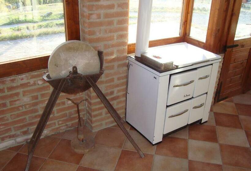 ベッドアンドブレックファースト Prati Dei Campassi