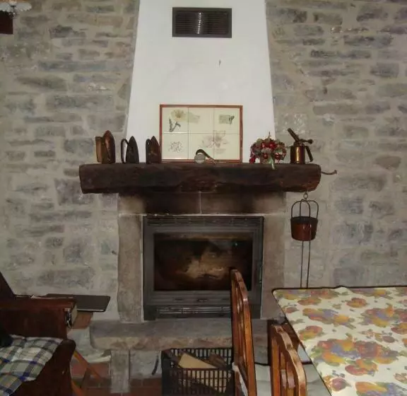 ベッドアンドブレックファースト Prati Dei Campassi