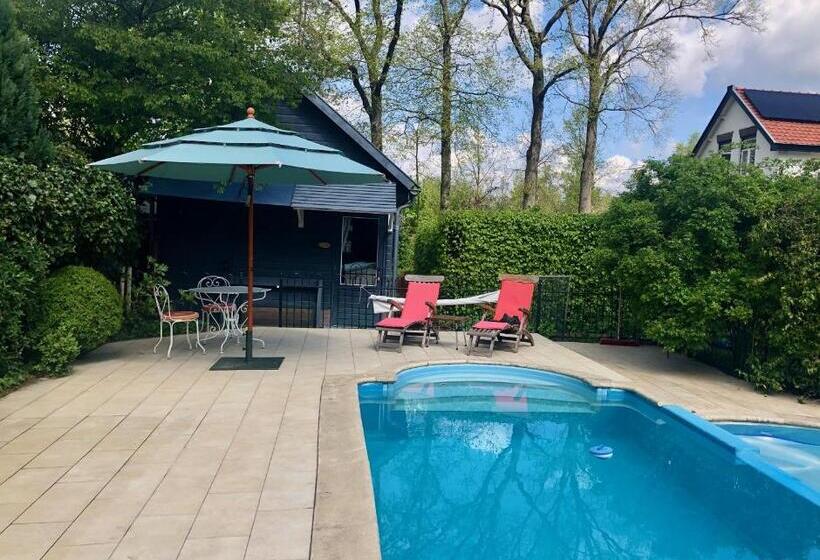 Bed and Breakfast The Pool House