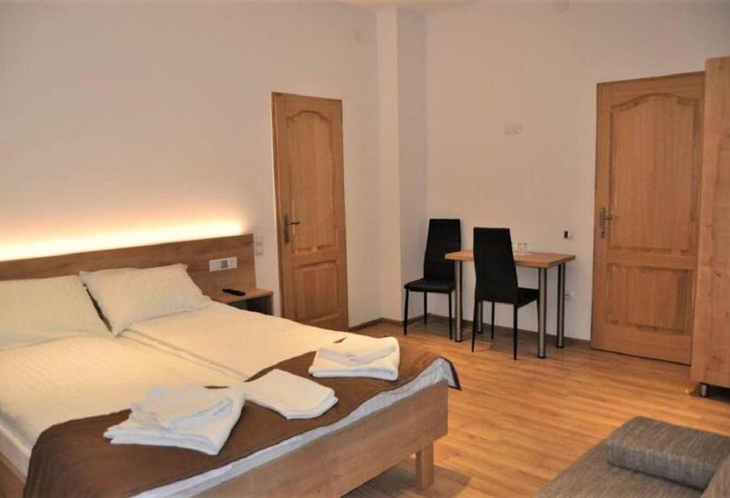 پانسیون 4rooms Central Sibiu