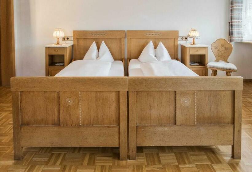 Пансион Gasthaus Kranz Bonndorf