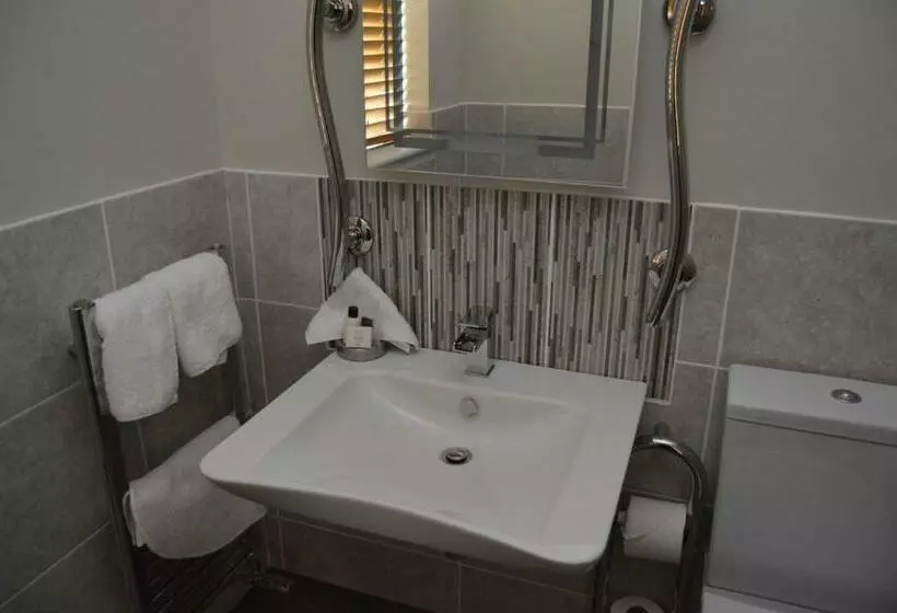 Air Leth Bed & Breakfast