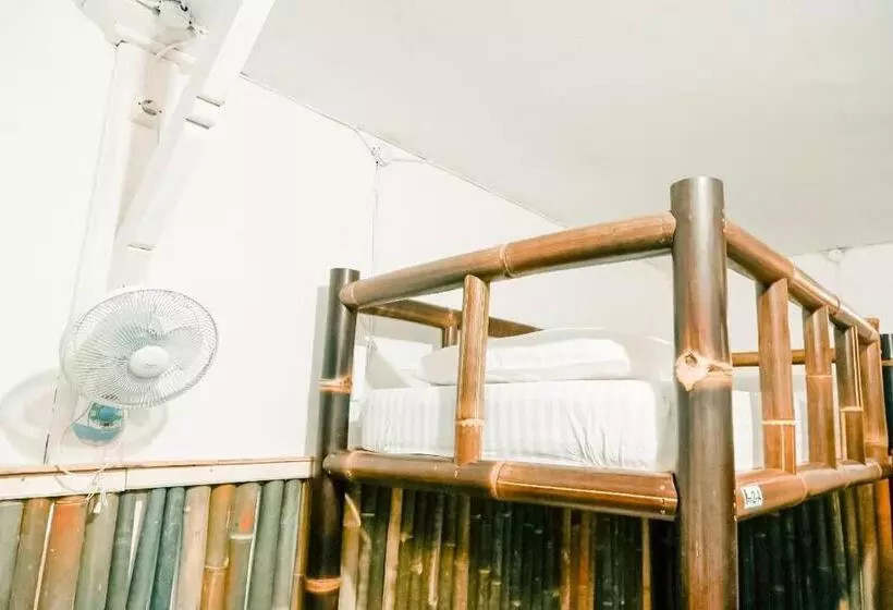 هاستل Backpacker Kawah Ijen