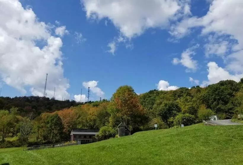 ベッドアンドブレックファースト Awesome Flat Top Farmhouse