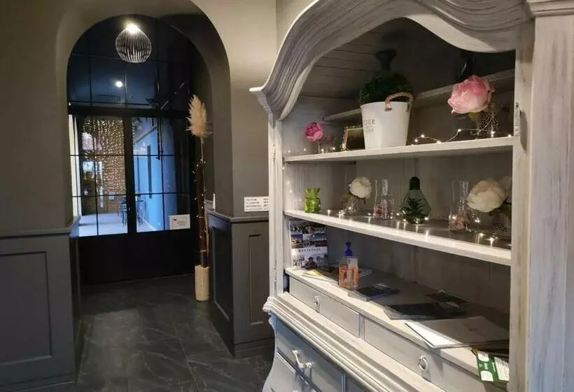 Aamiaismajoitus (B&B) Deák Panzió