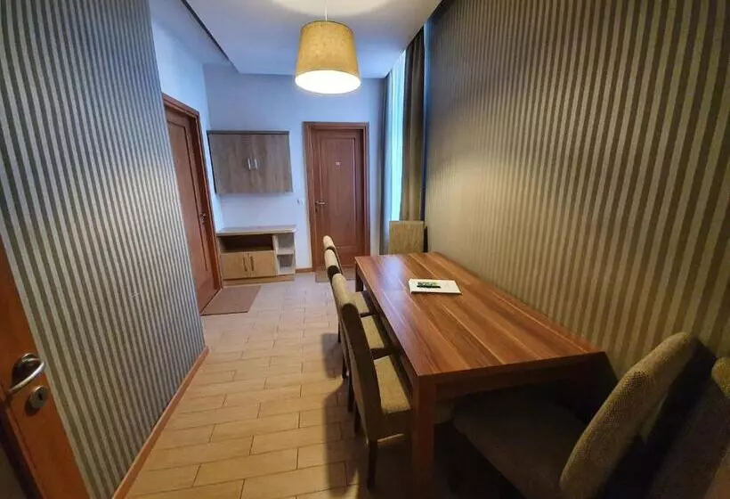 Aamiaismajoitus (B&B) Deák Panzió