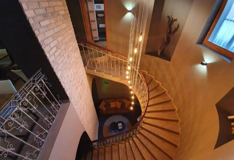 Aamiaismajoitus (B&B) Deák Panzió