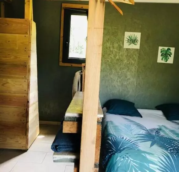 ホテル Cabane