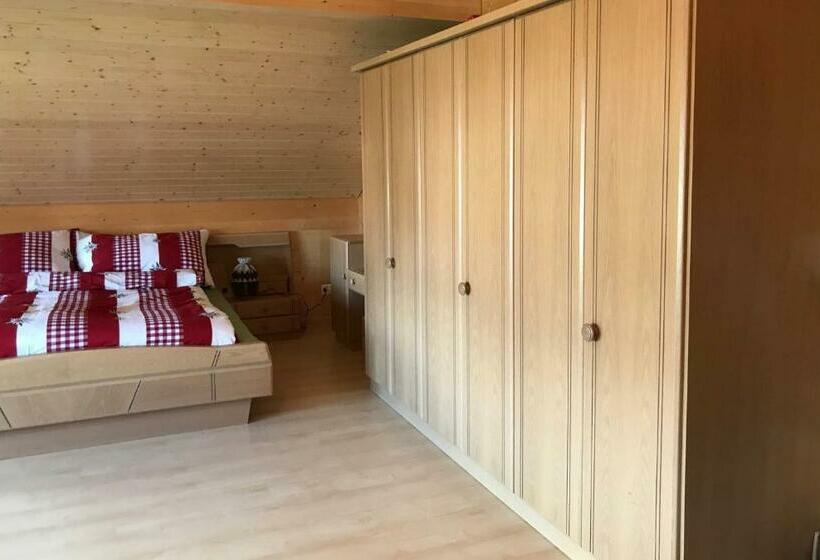 בית מלון כפרי Hof Dietrich