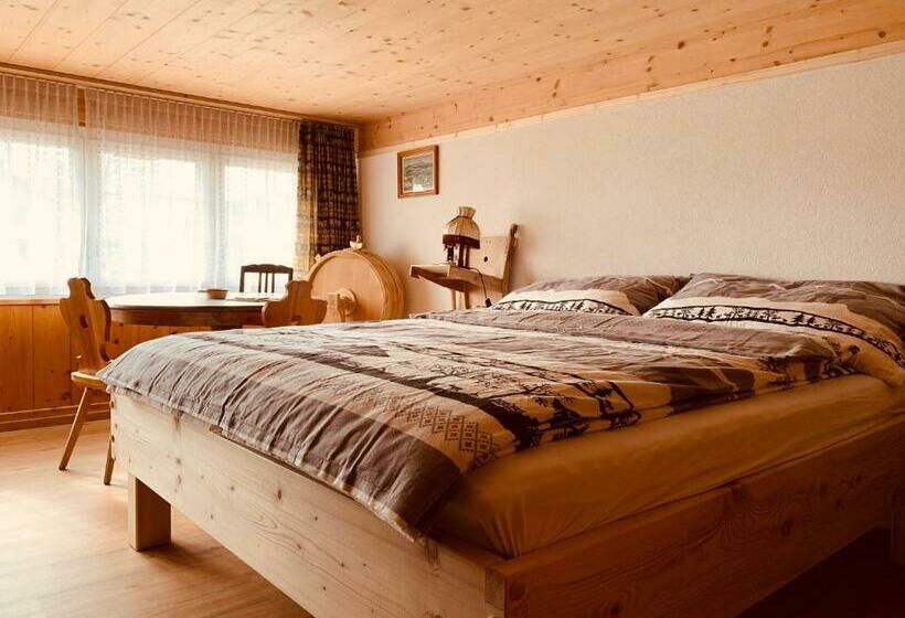 בית מלון כפרי Hof Dietrich