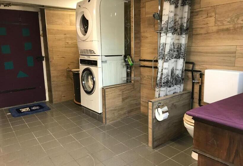 בית מלון כפרי Hof Dietrich