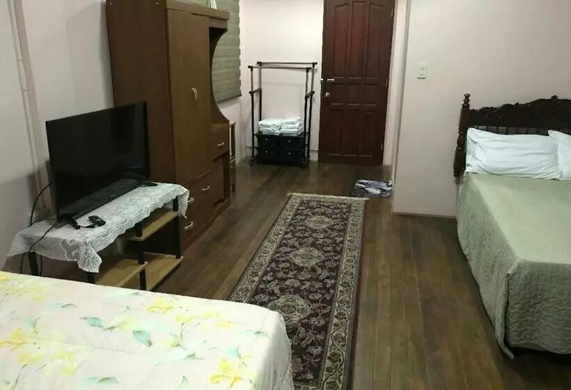 Monte Rio Gardens Bed & Breakfast