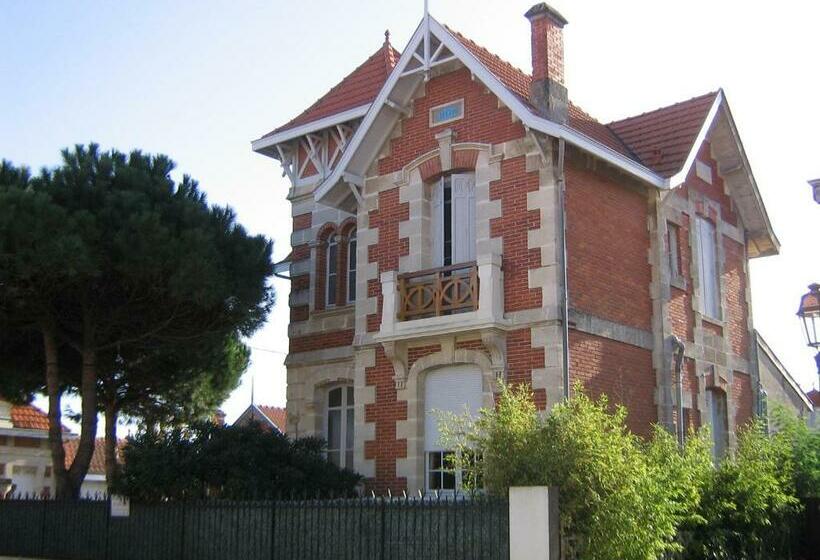 Пансион Villa Le Cid