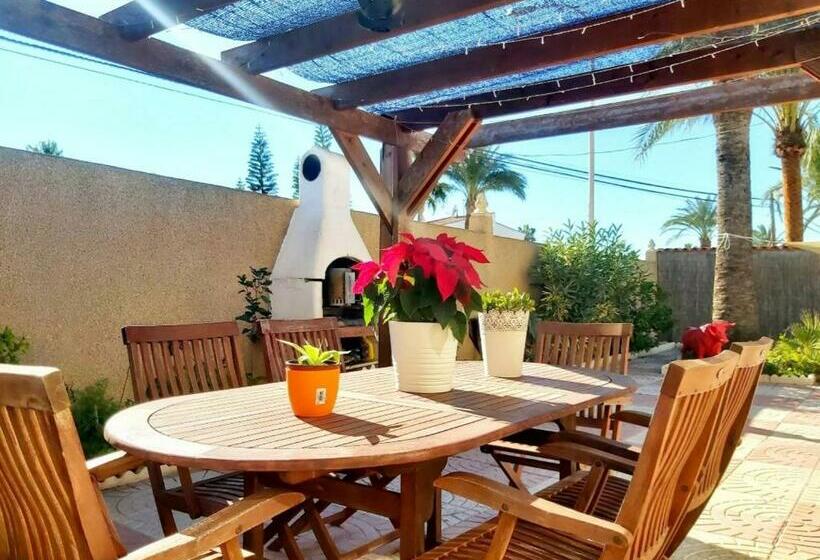 B&b Chambres D Hôtes Villa Salvador Dali