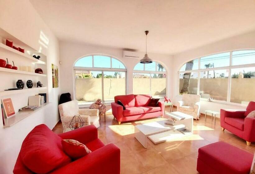 B&b Chambres D Hôtes Villa Salvador Dali