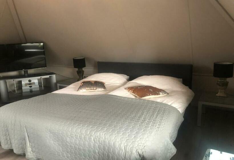 住宿加早餐  De Tuinkamer