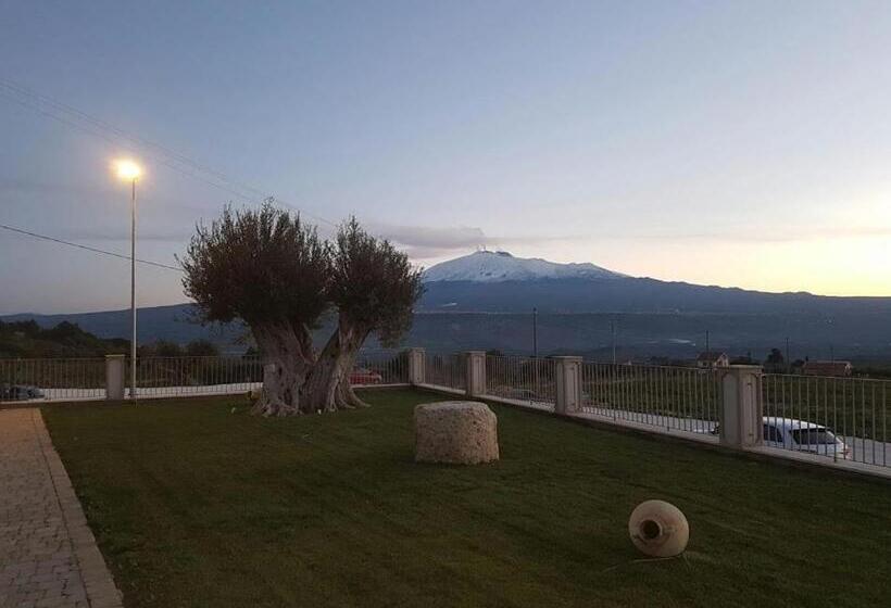 ホテル Borgo Ginuga