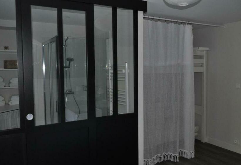 بنسيون Au Rez De Jardin