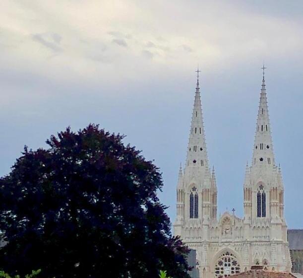 بنسيون Au Rez De Jardin