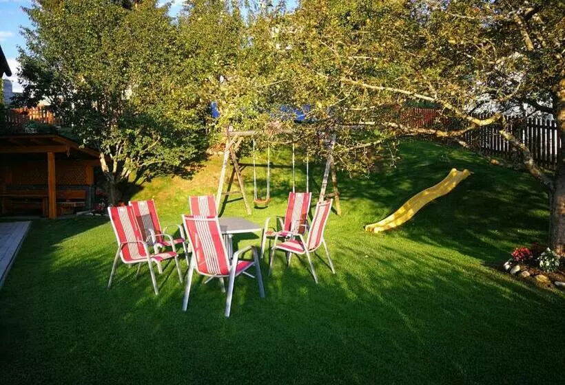 ペンション Haus Goldeggblick