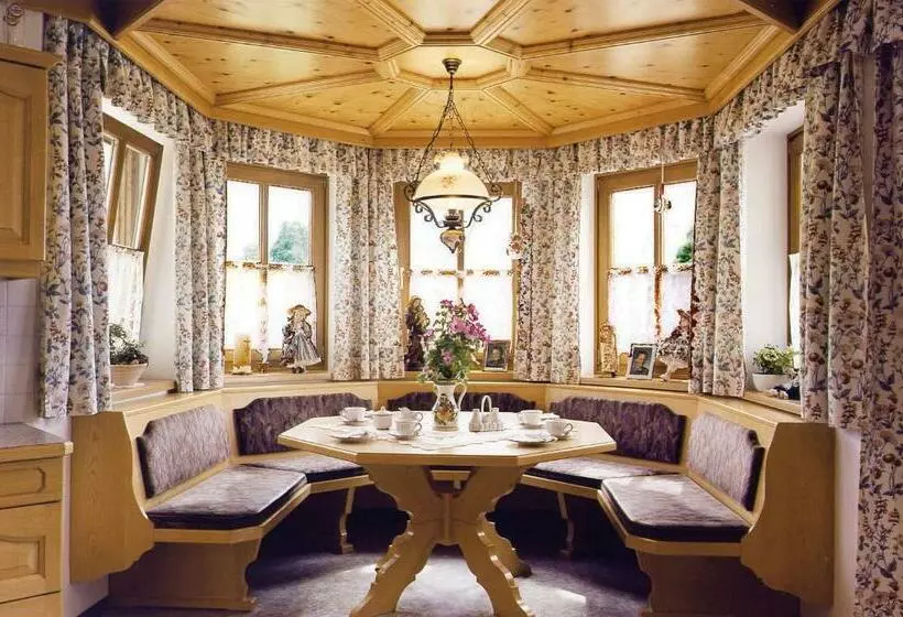 ペンション Haus Goldeggblick