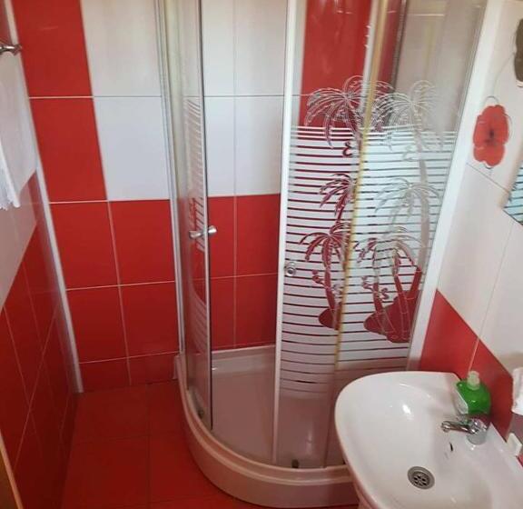 ペンション Onalisa