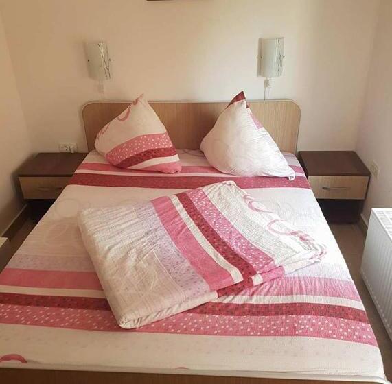 ペンション Onalisa