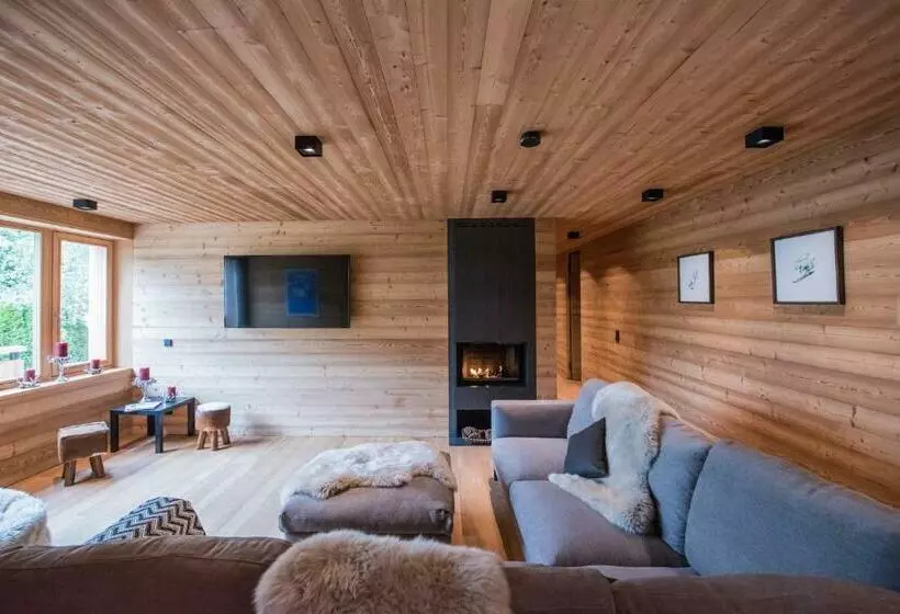 پانسیون Riffelalp Lodge