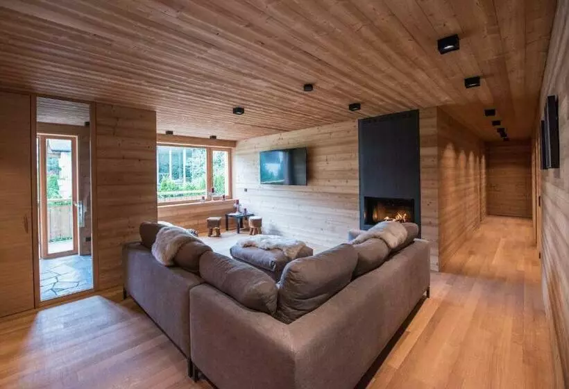 پانسیون Riffelalp Lodge