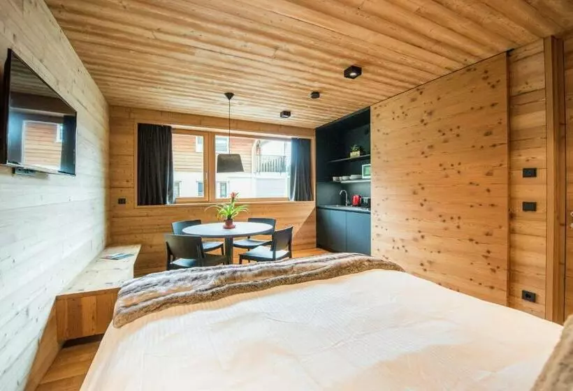 پانسیون Riffelalp Lodge