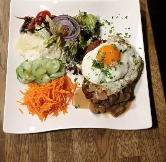 ユースホステル Gasthof Zur Hohen Hunau