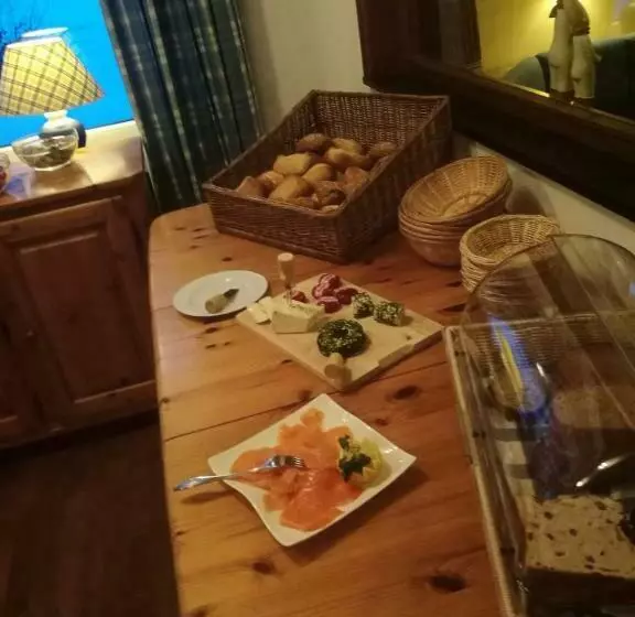 ユースホステル Gasthof Zur Hohen Hunau