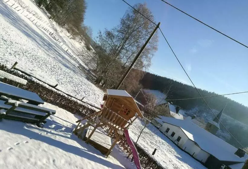 ユースホステル Gasthof Zur Hohen Hunau