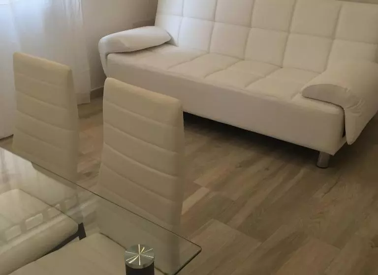 Aamiaismajoitus (B&B) Graffiti In Barbagia