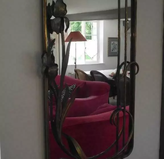 ベッドアンドブレックファースト Les Portes Des Froises