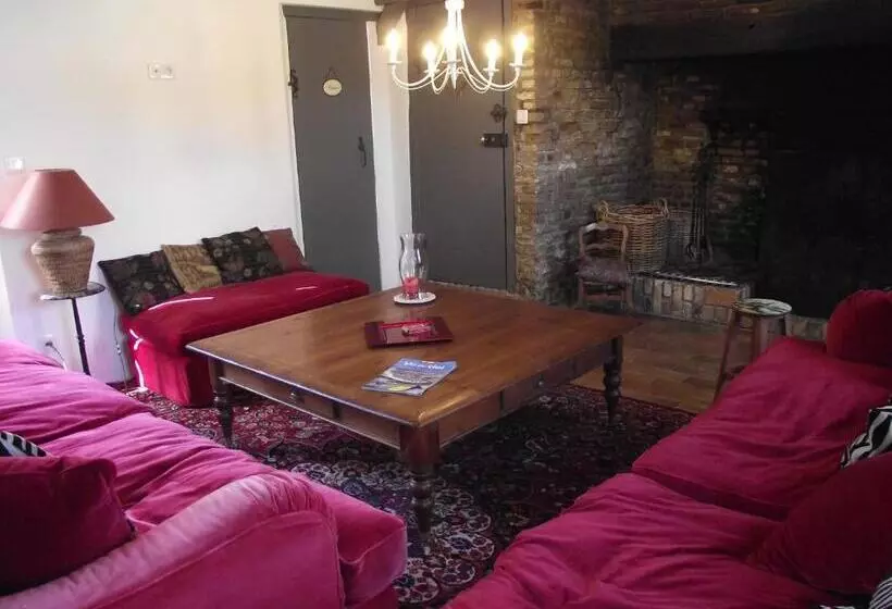 ベッドアンドブレックファースト Les Portes Des Froises