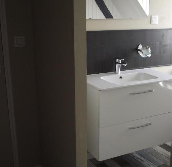 住宿加早餐  Les Portes Des Froises