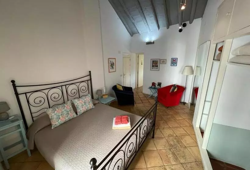 Aamiaismajoitus (B&B) Salvatierra Guest House