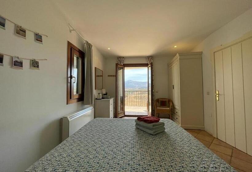 צימר Salvatierra Guest House