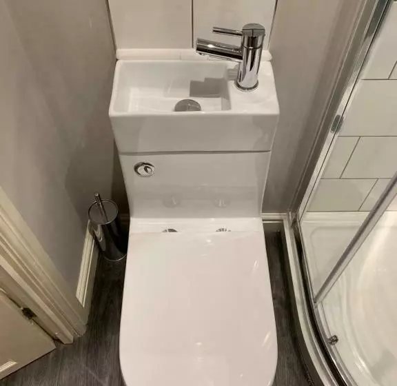 Aamiaismajoitus (B&B) The Ashfield