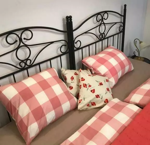 Aamiaismajoitus (B&B) Ubytovanie U Martina