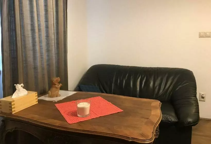 Aamiaismajoitus (B&B) Ubytovanie U Martina