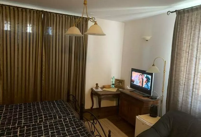 Aamiaismajoitus (B&B) Ubytovanie U Martina