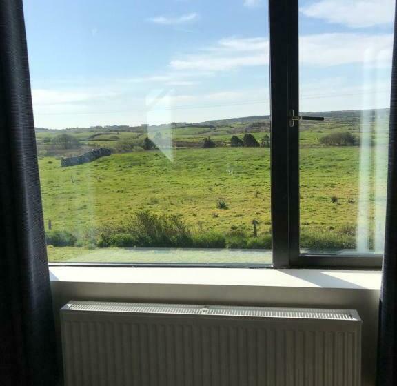 Bed and Breakfast Harvest Moons Only