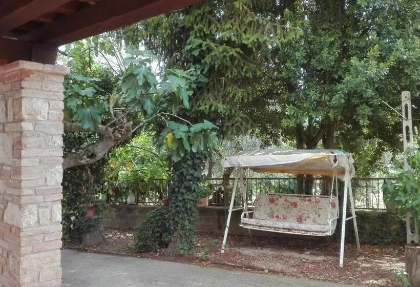هتل Agriturismo Cerquaglia