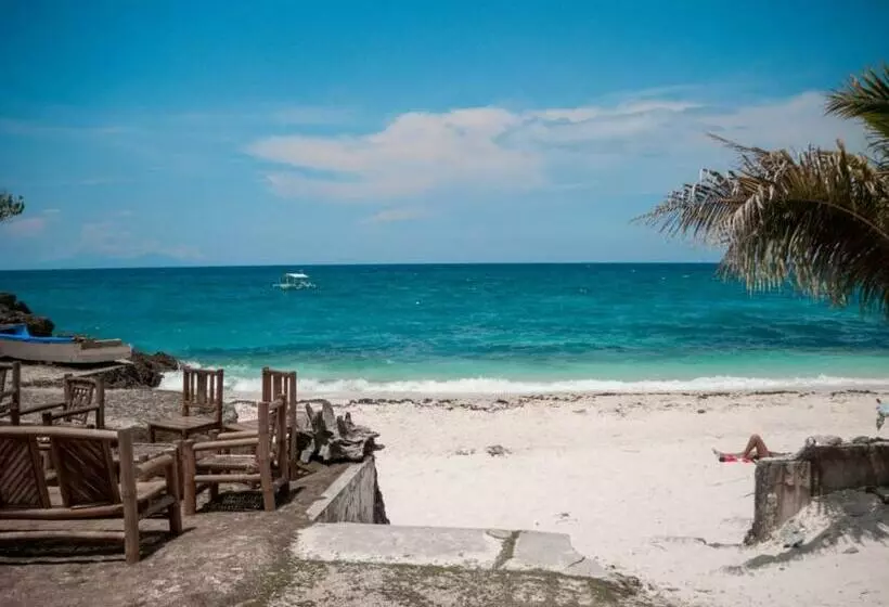 Majatalo 1peace Beach Resort